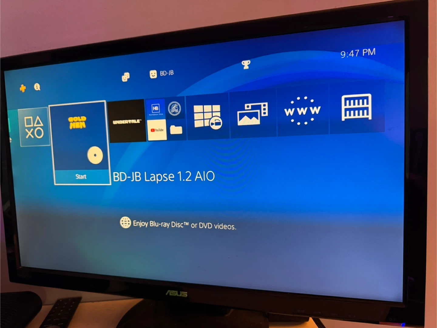 PlayStation 4 (11.02) - photo 3