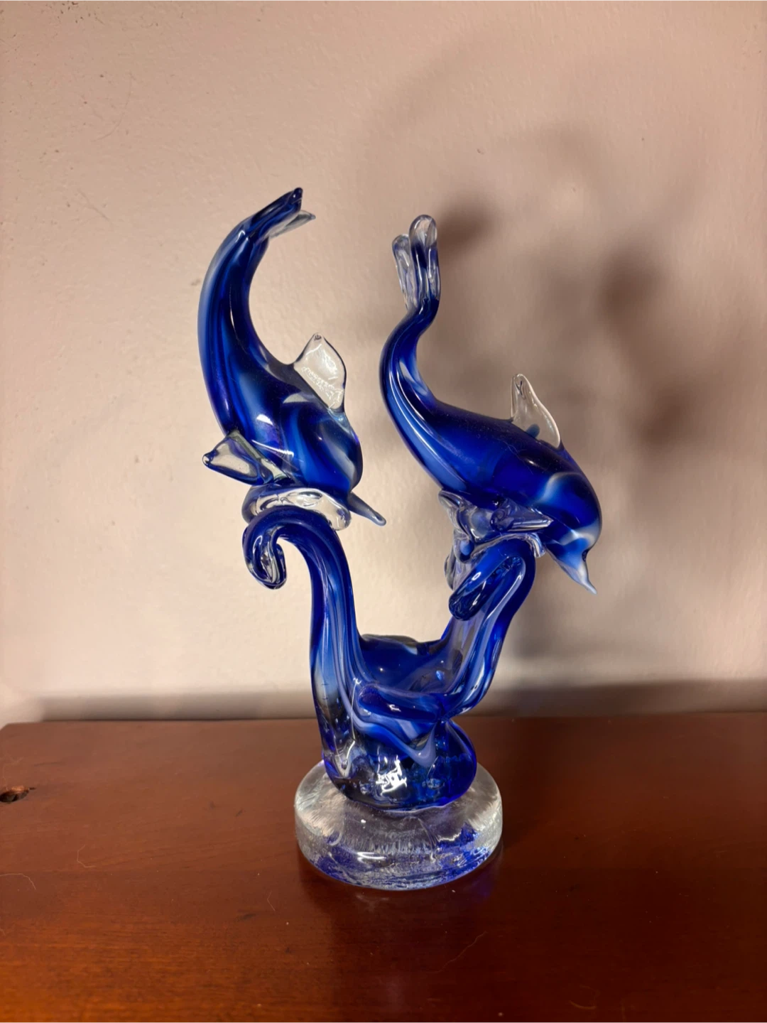 Glass Dolphin Figurine – Handcrafted Decorative Sculpture