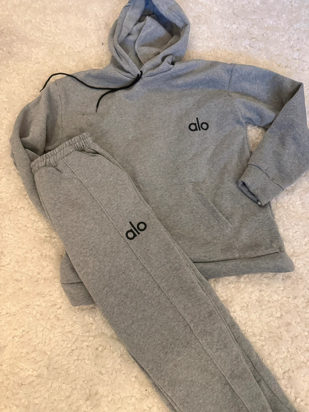 Alo Yoga Grey Sweatpants Hoodie Set