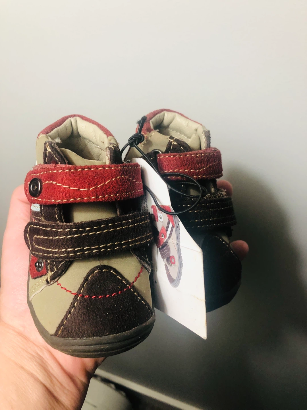🏆 Stride Rite Bobby 2 Shoes