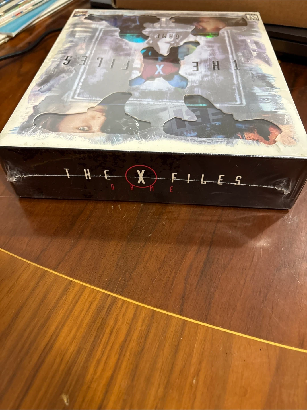 Vintage X-Files Big Box PC Game 1998 7 Disc Box Set Win 95 - photo 3