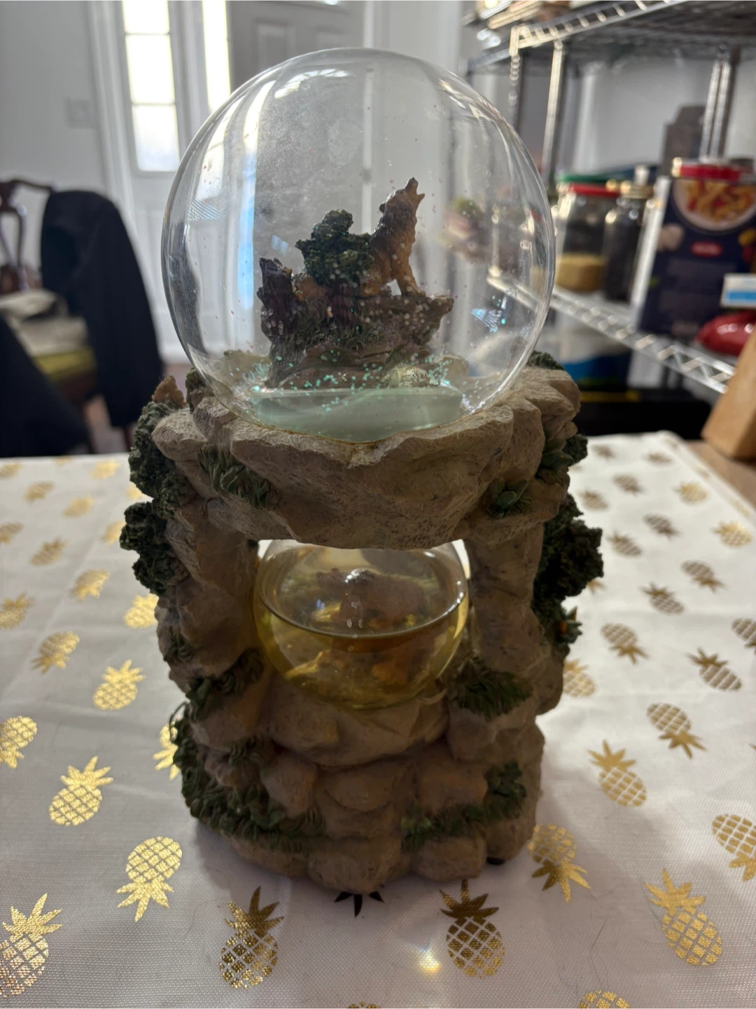 Wolf and Bear Scene Snow Globe - photo 3