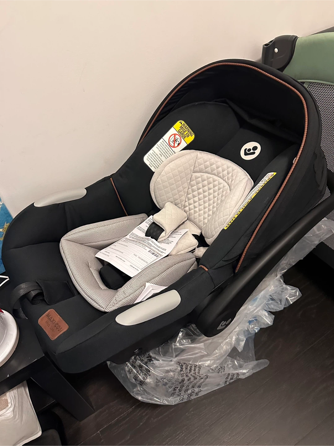 Brand New Maxi-Cosi Mico Luxe+ Infant Car Seat - photo 2