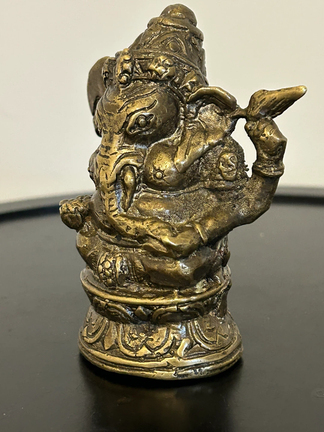 Vintage Brass Ganesha – Hand-Cast Hindu Deity (Mid-Century)🏆 - photo 3