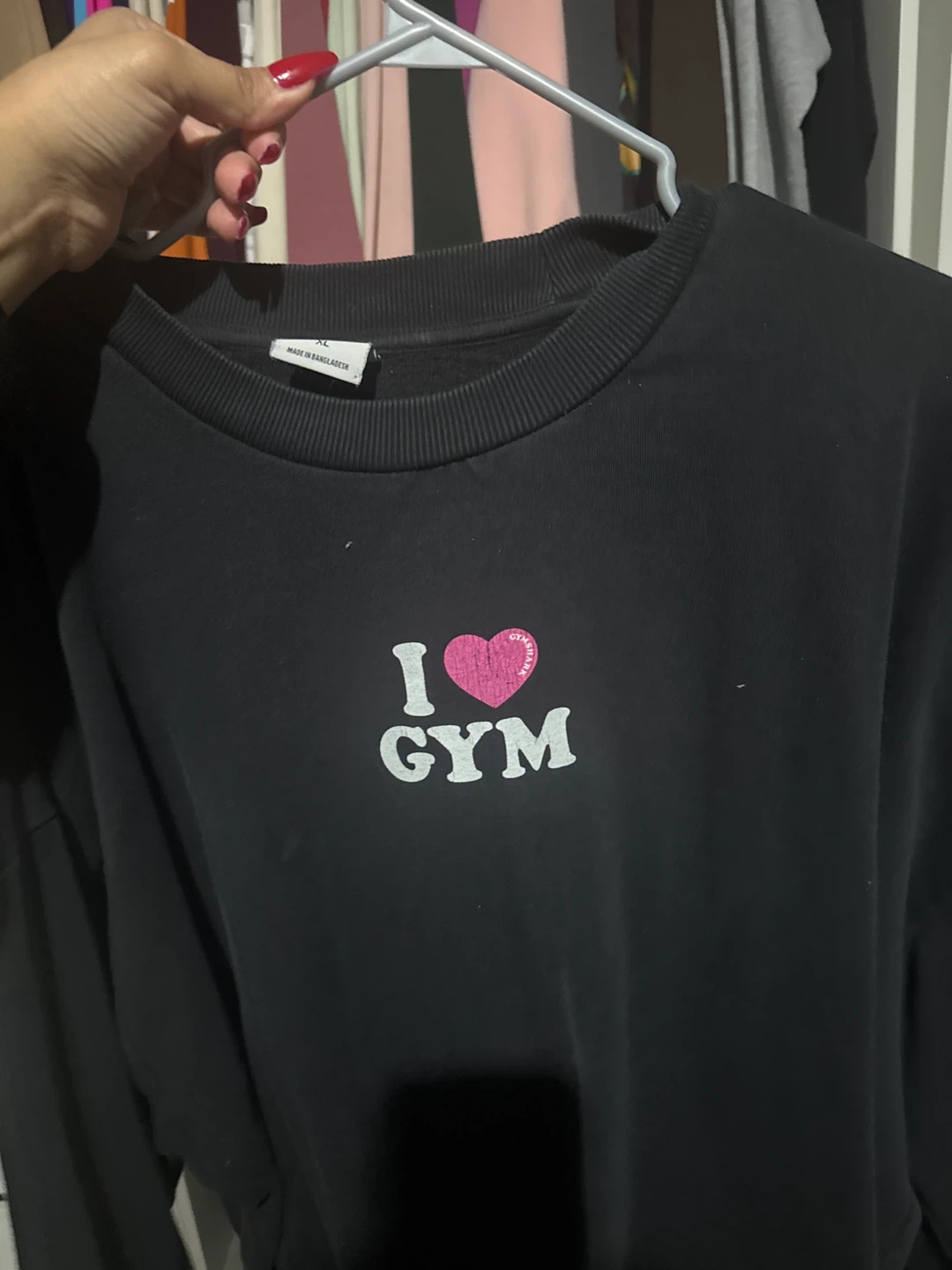 Black "I Heart Gym" Crewneck Sweater XL