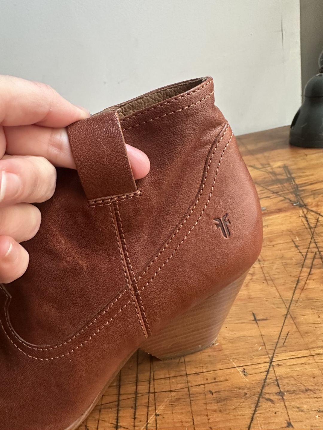 FRYE Reina Cognac Leather Stitch Detail Western Booties Size 10 - photo 5