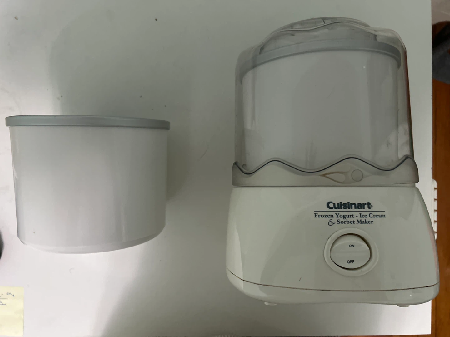 Cuisinart Frozen Yogurt-Ice Cream & Sorbet Maker