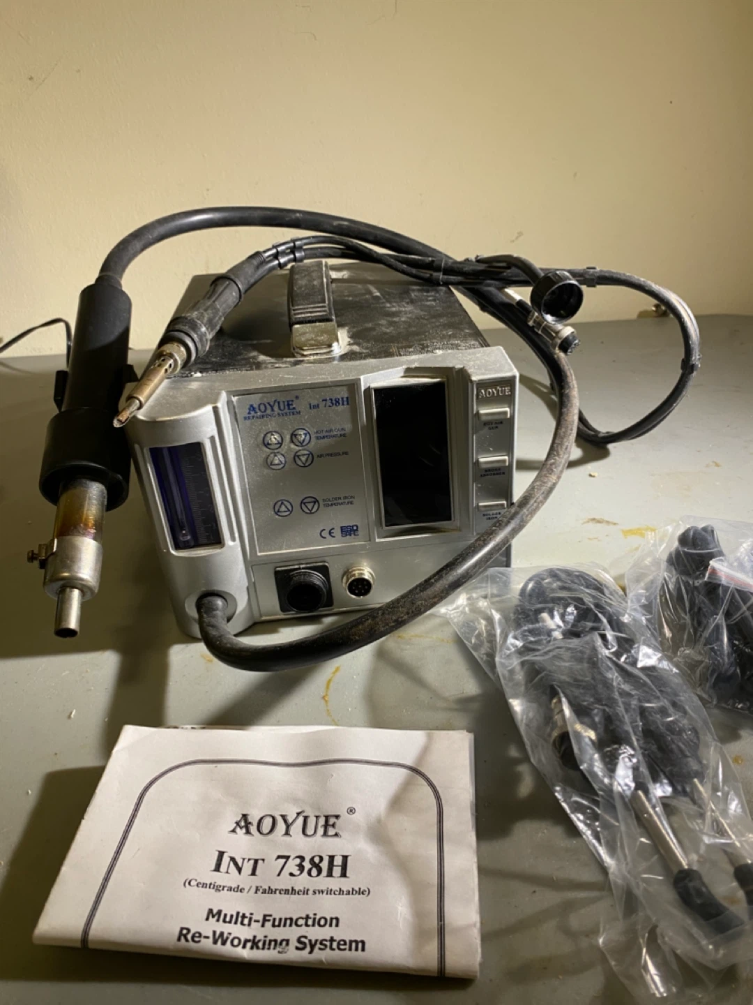 AOYUE INT 738H Multi-Function Re-working System with Tool Kit