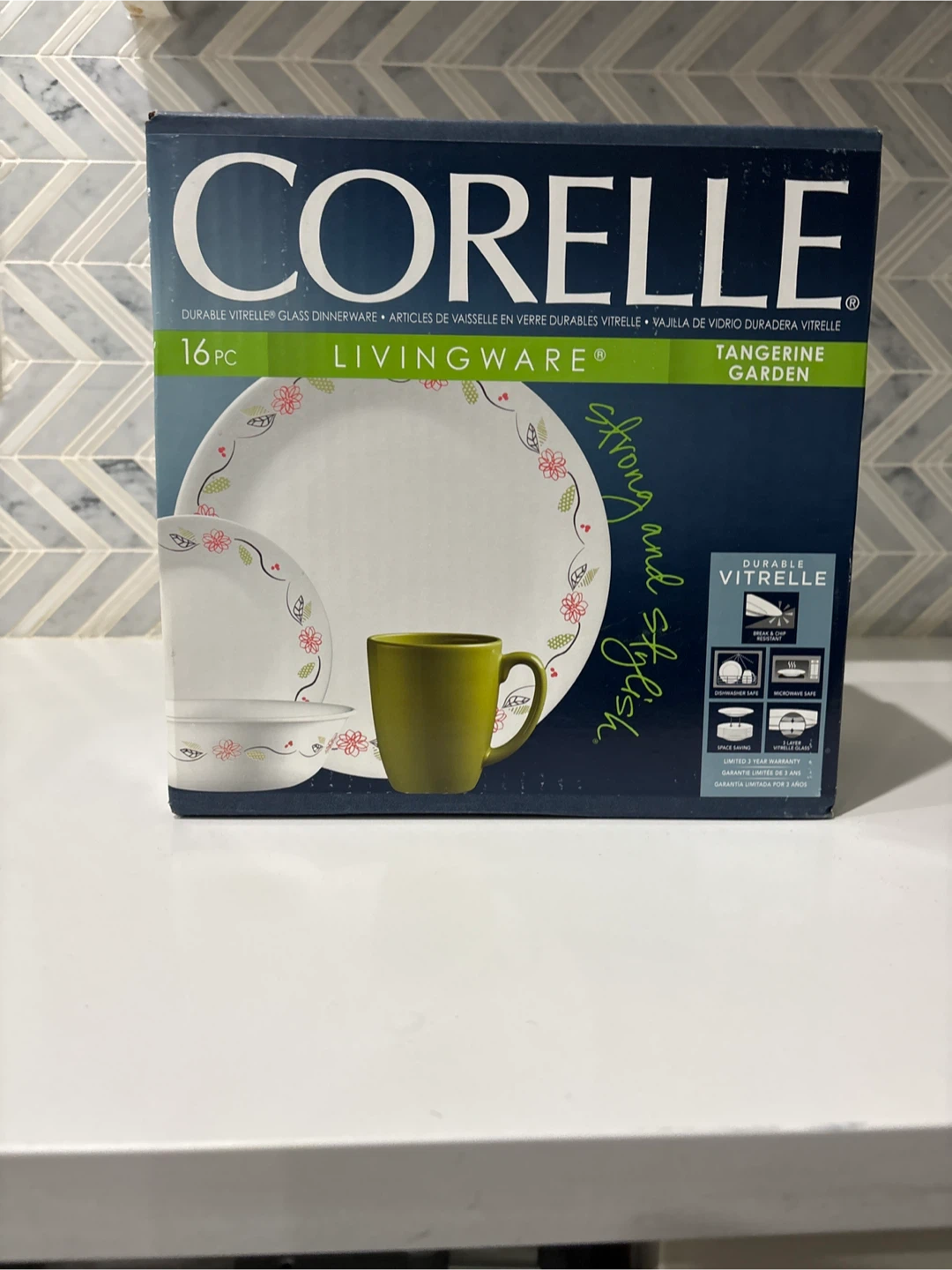 Corelle Livingware 16-Piece Dinnerware Set - Tangerine Garden