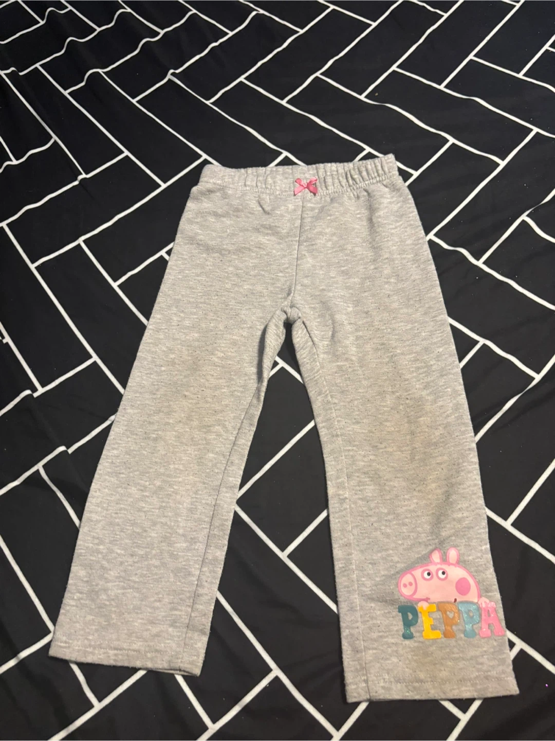 Peppa Pig Grey Sweatpants Girls Size 4