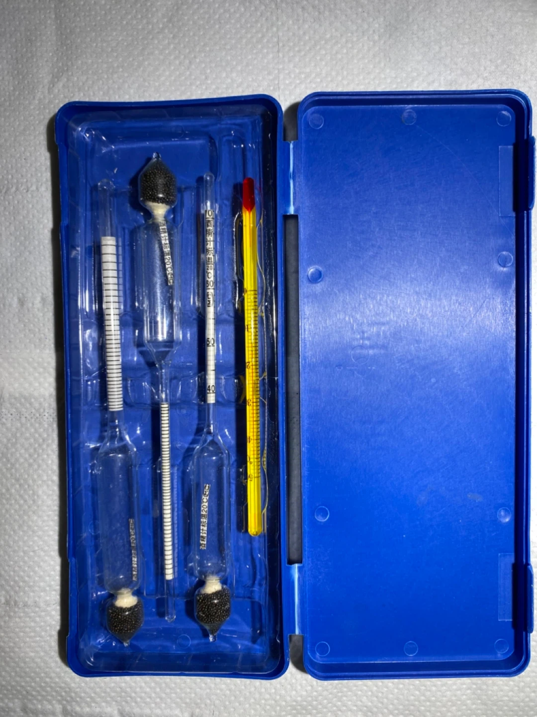 Hydrometer and Thermometer Set with Case