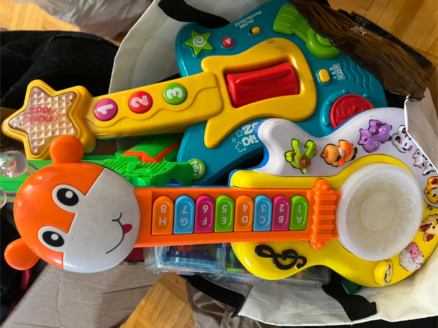 VTech Ultimate Alphabet Activity Cube and Assorted Kids Toys - photo 2