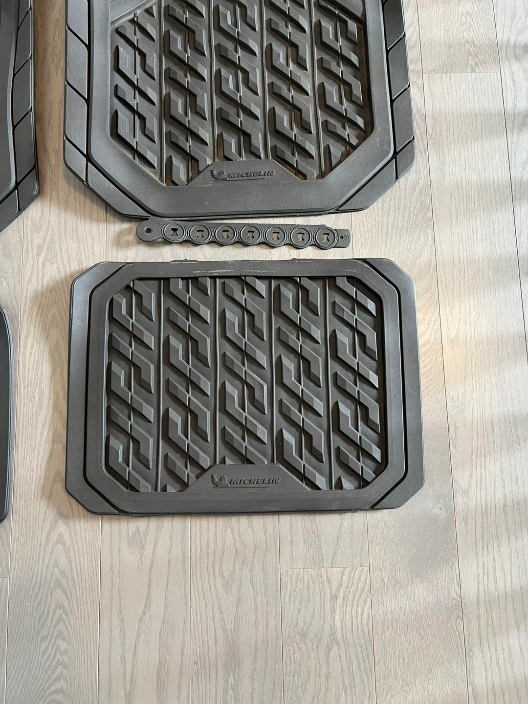 Michelin All-Season Rubber Floor Mats (Set of 4) - photo 4