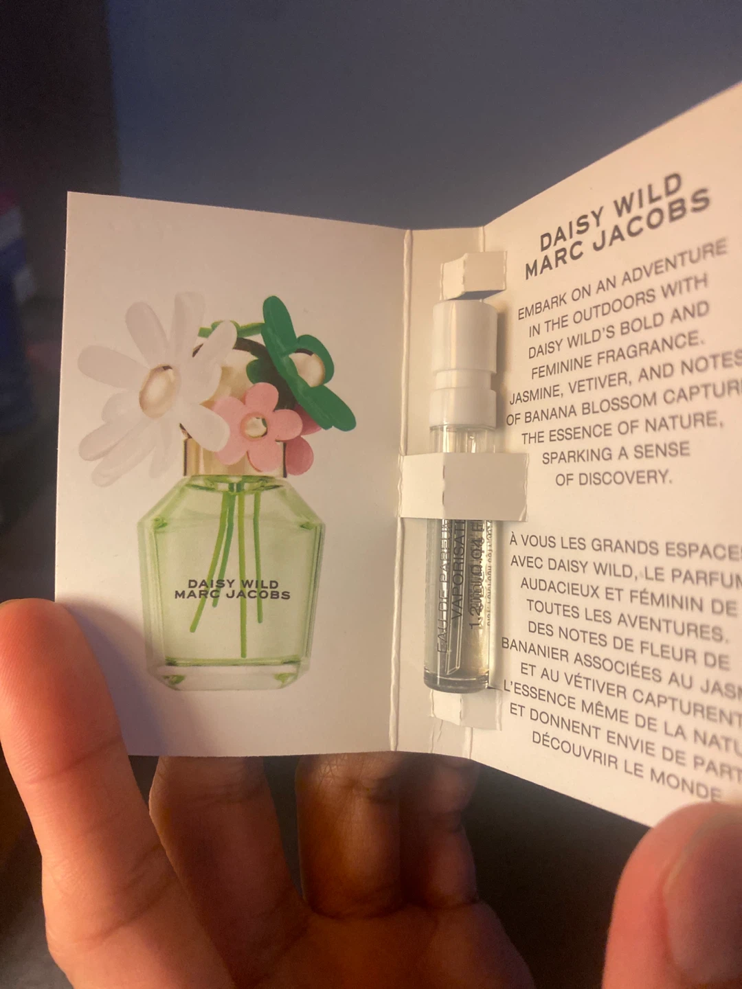Marc Jacobs Daisy Wild Eau de Parfum Spray Sample 🏆 - photo 2