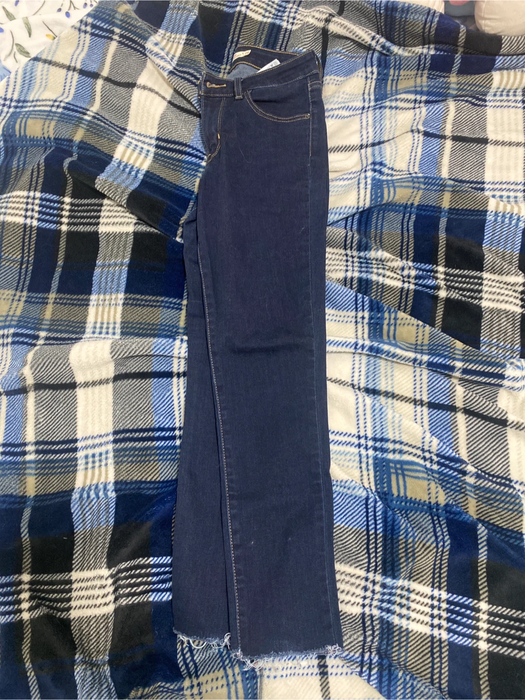 Levi's Women's Dark Wash Jeans - Size 29 - photo 2