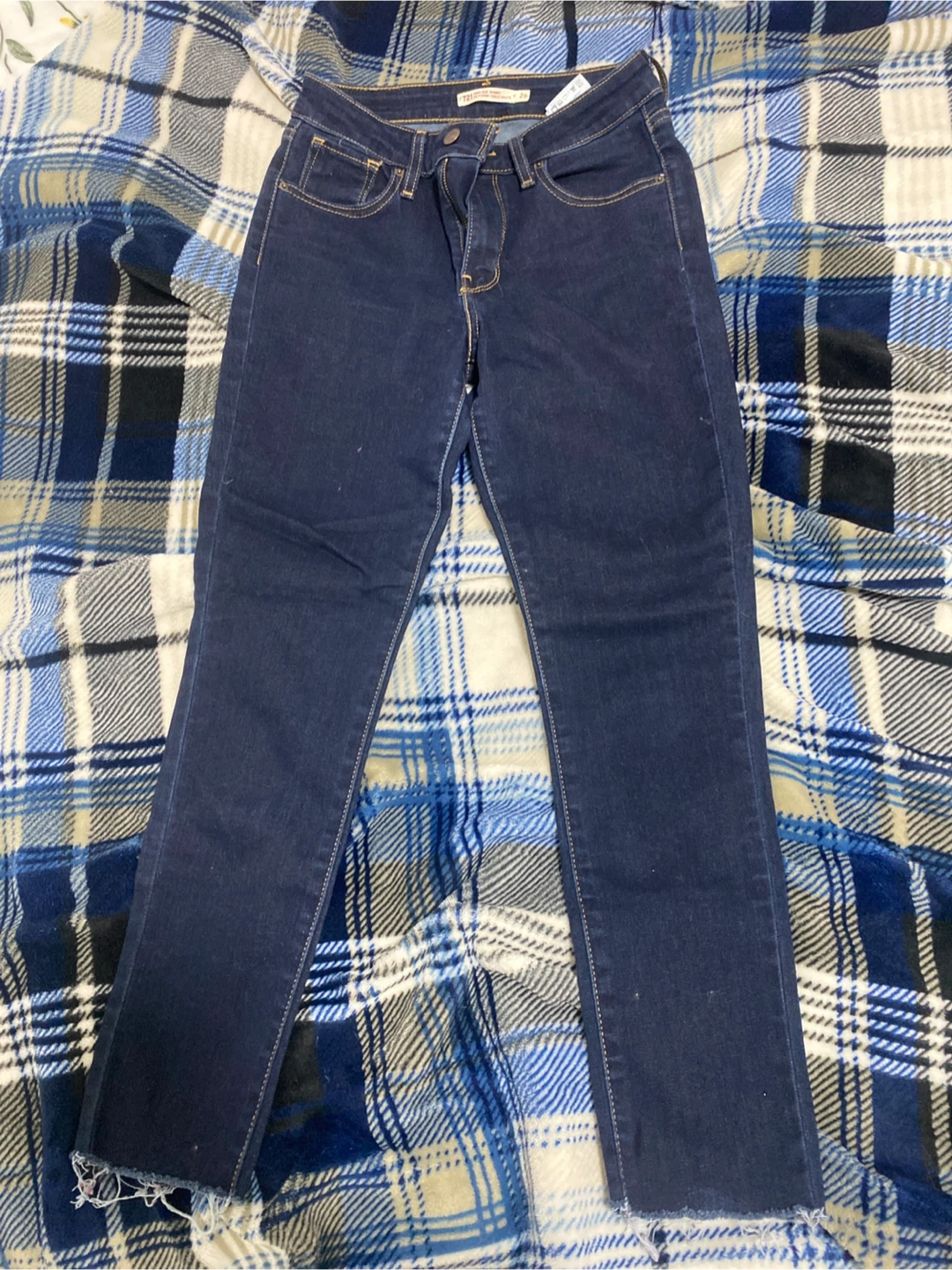 Levi's Women's Dark Wash Jeans - Size 29