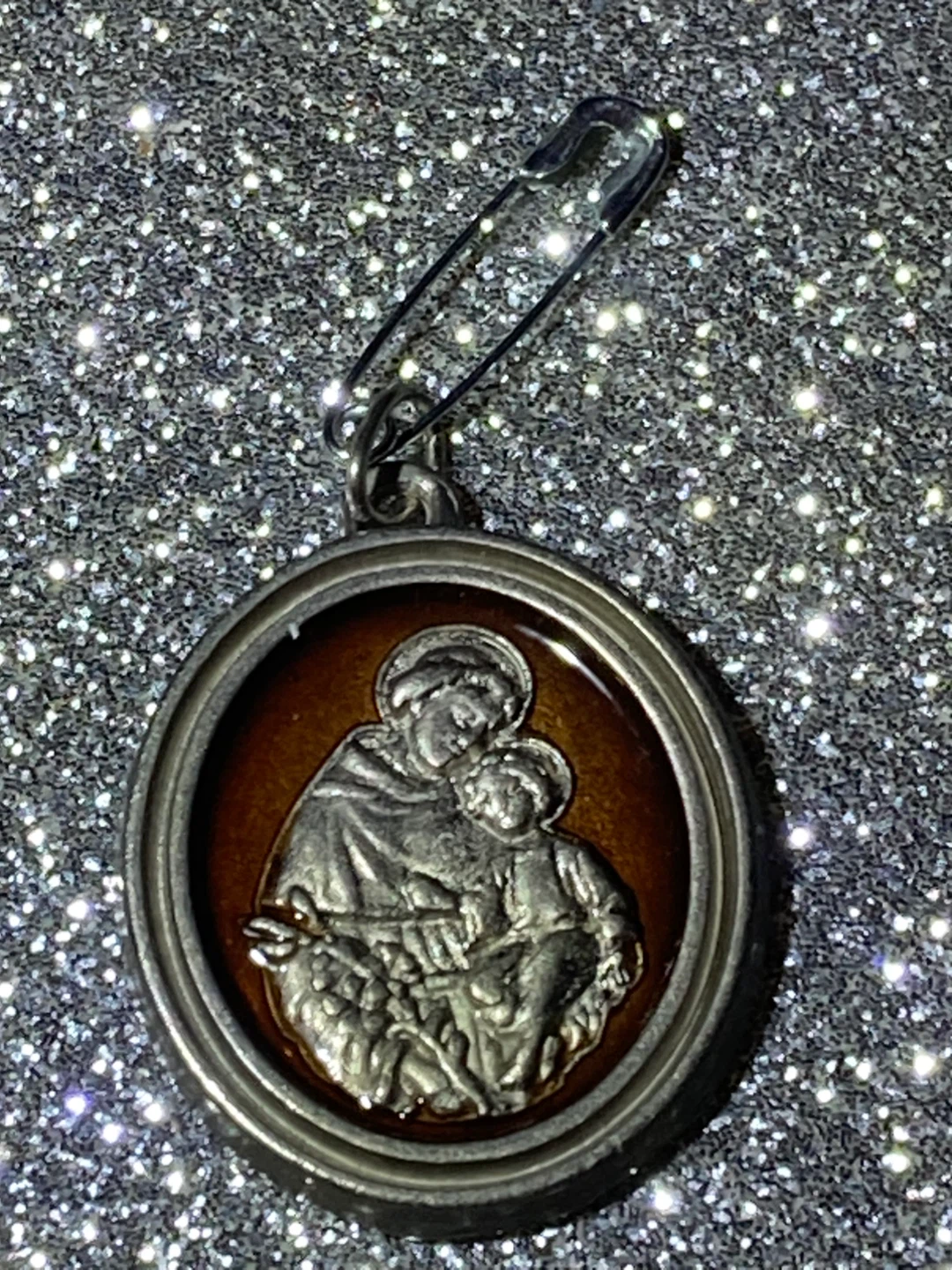Religious Medal Pendant with Safety Pin - photo 2