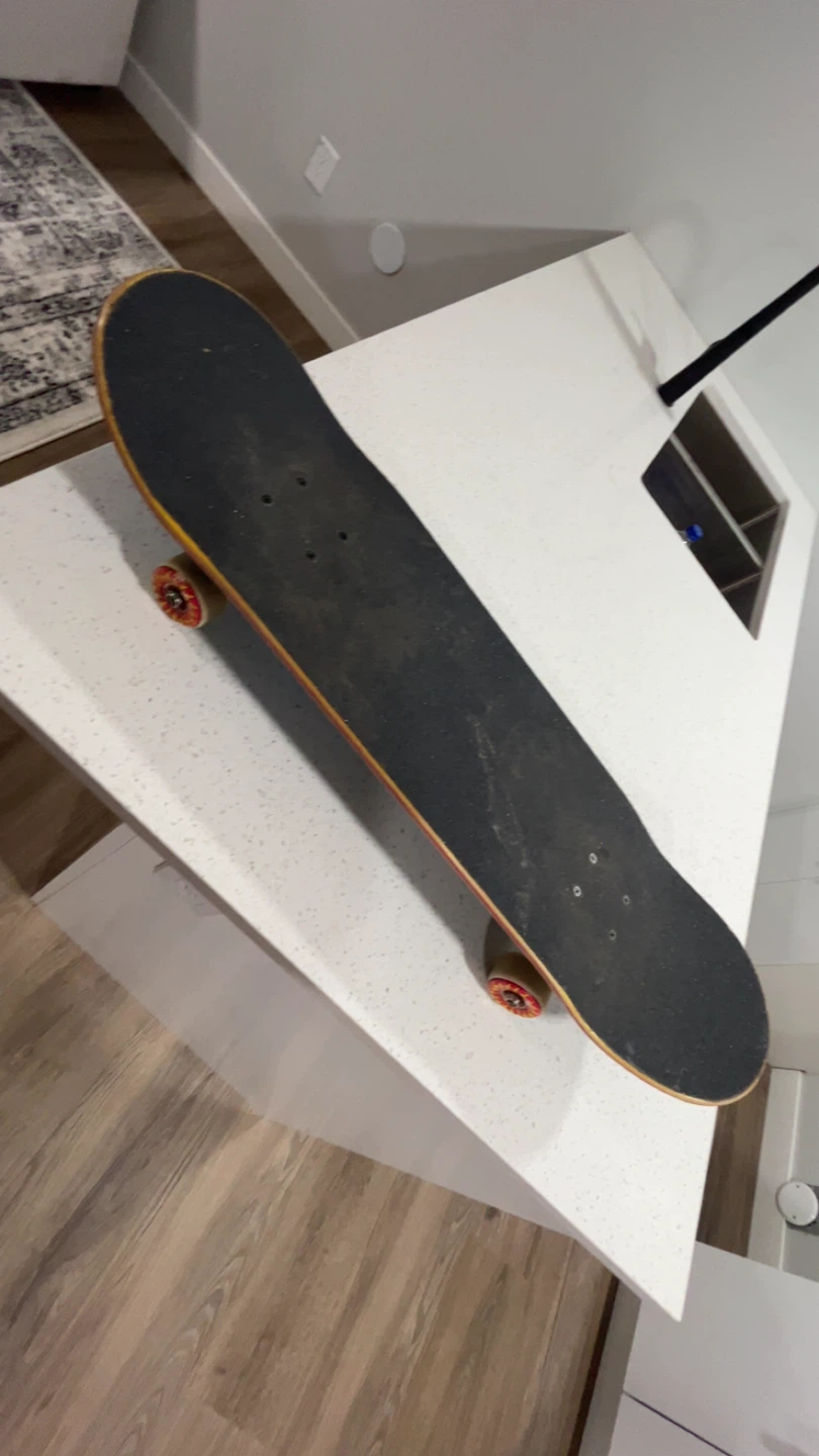 Propaganda Skateboard - photo 2