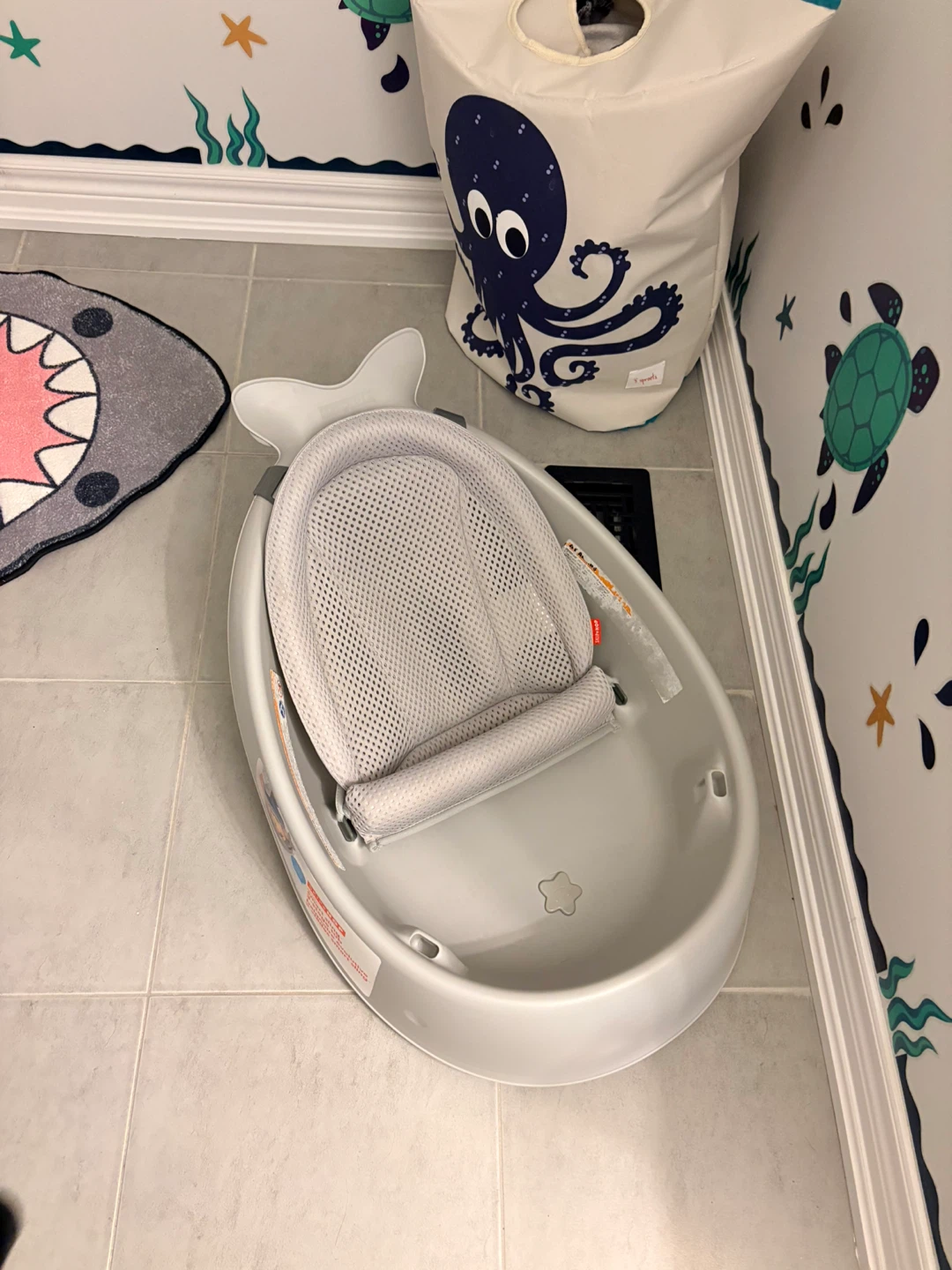 Skip*Hop Moby Smart Sling 3-Stage Baby Tub - photo 2
