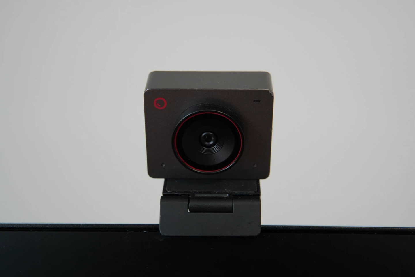 OBSBOT Meet 2 – 4K AI Streaming Webcam - photo 2