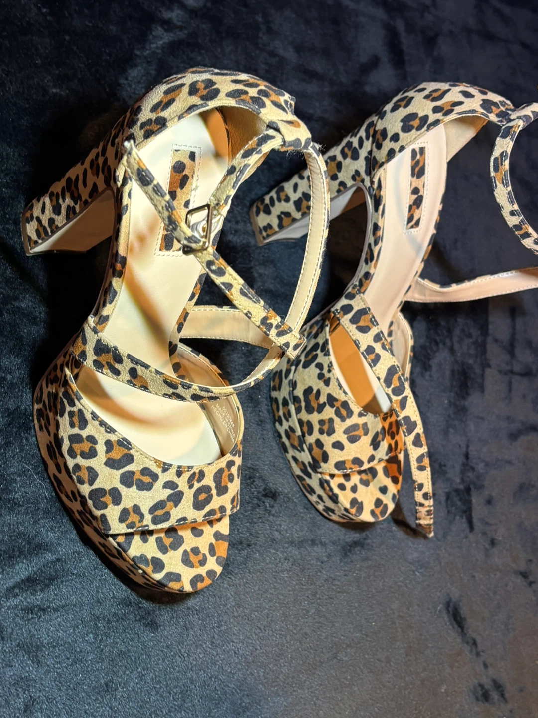 Leopard Print Platform Heels - photo 2