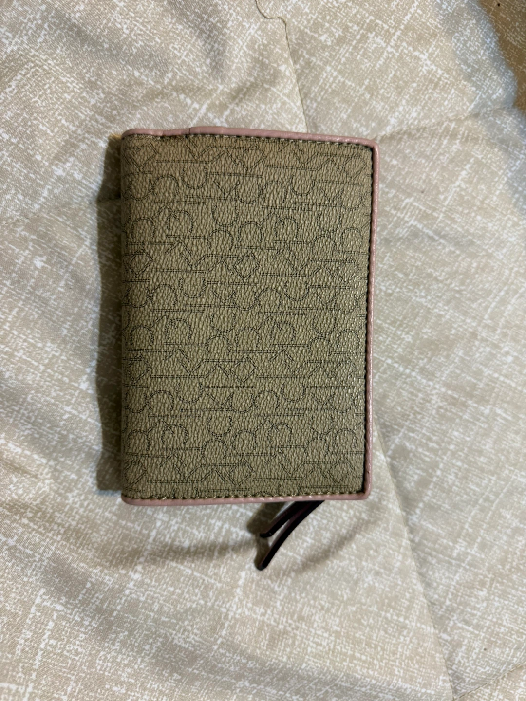 Calvin Klein Bifold Wallet - photo 2