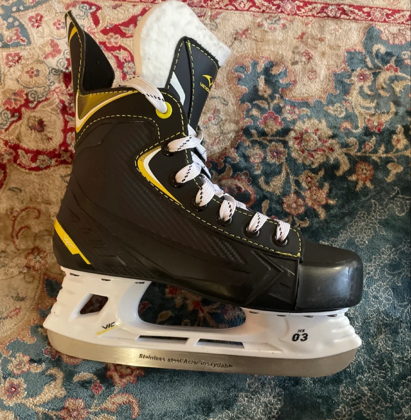 Vic hockey ice skates! 🏆