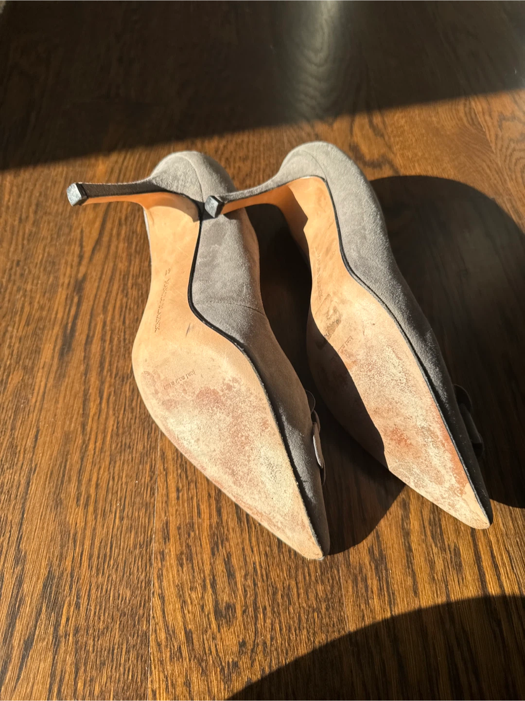 Manolo Blahnik Grey Suede Flower Heels - photo 4