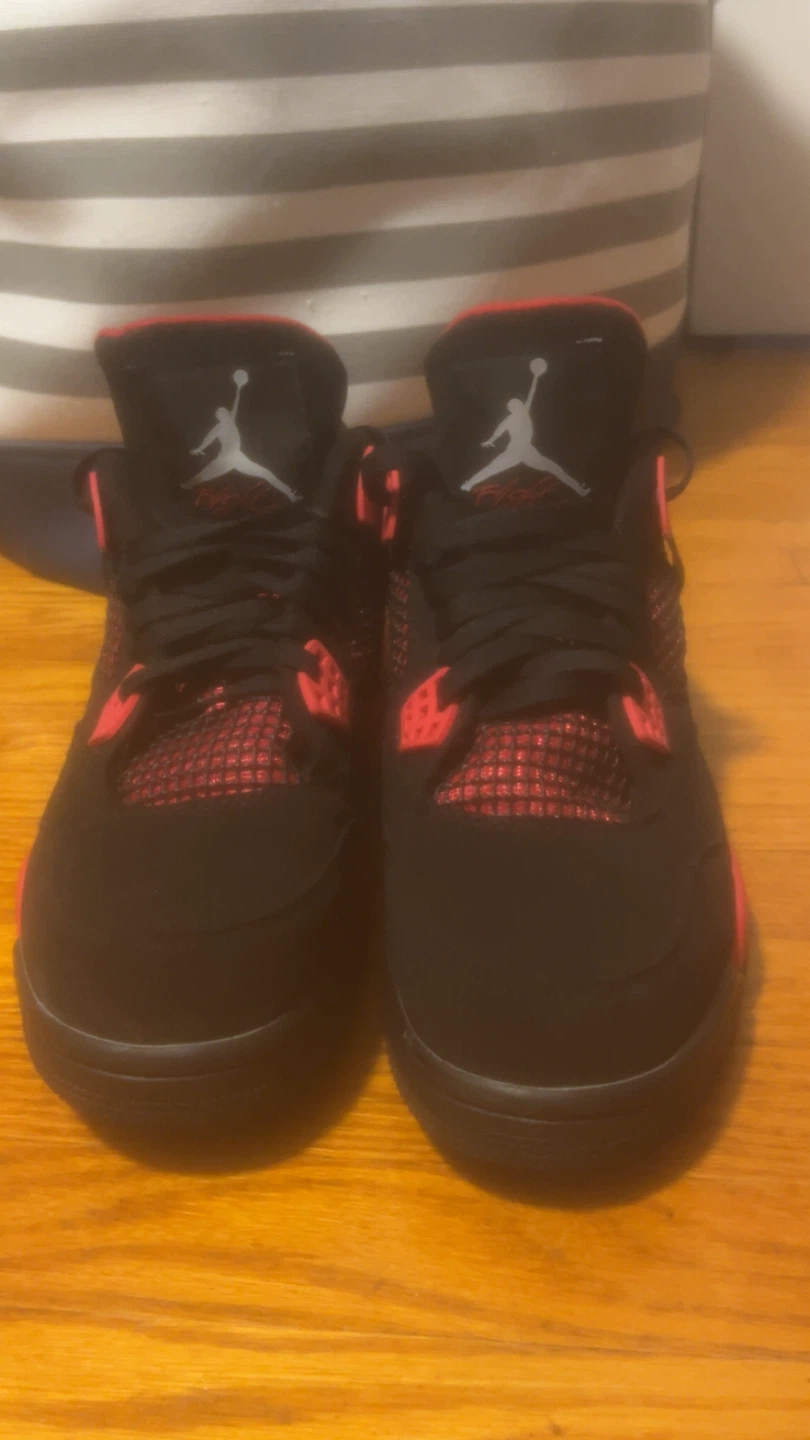 Air Jordan 4 "Red Thunders” - photo 3