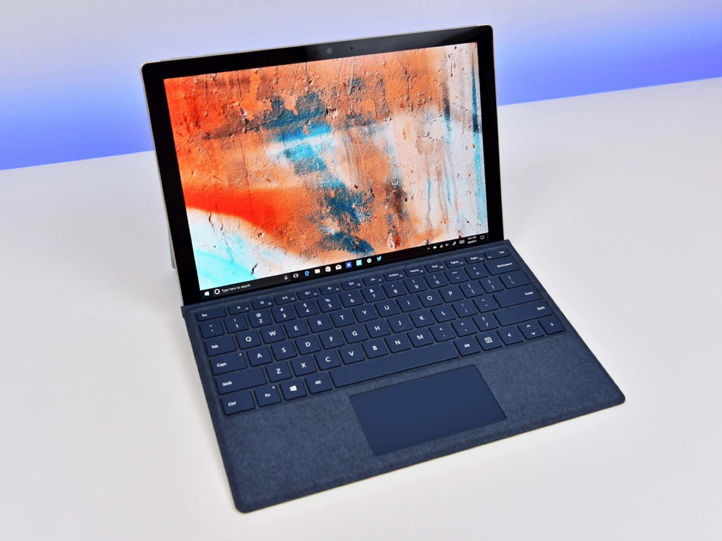 Surface Pro 5 Touch Screen with pen ( stylus )
