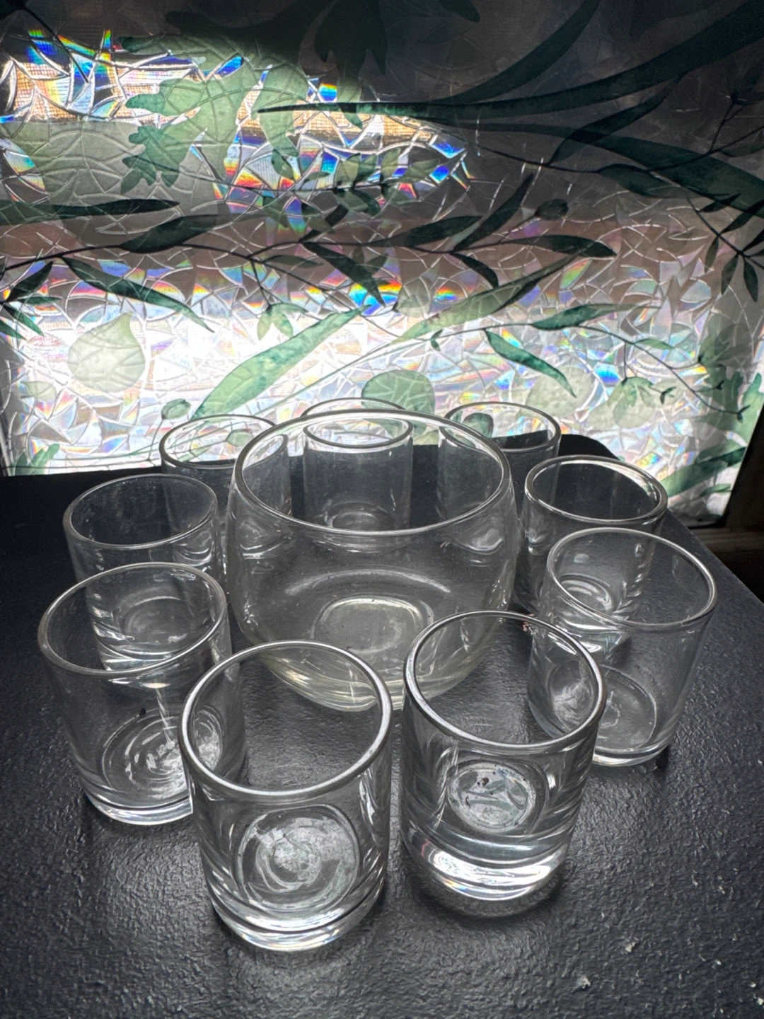 Set of 8 Clear Glass Tumblers and Bowl