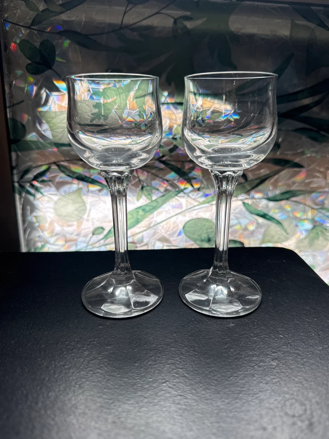Set of 2 Clear Glass Wine Tasting Glasses