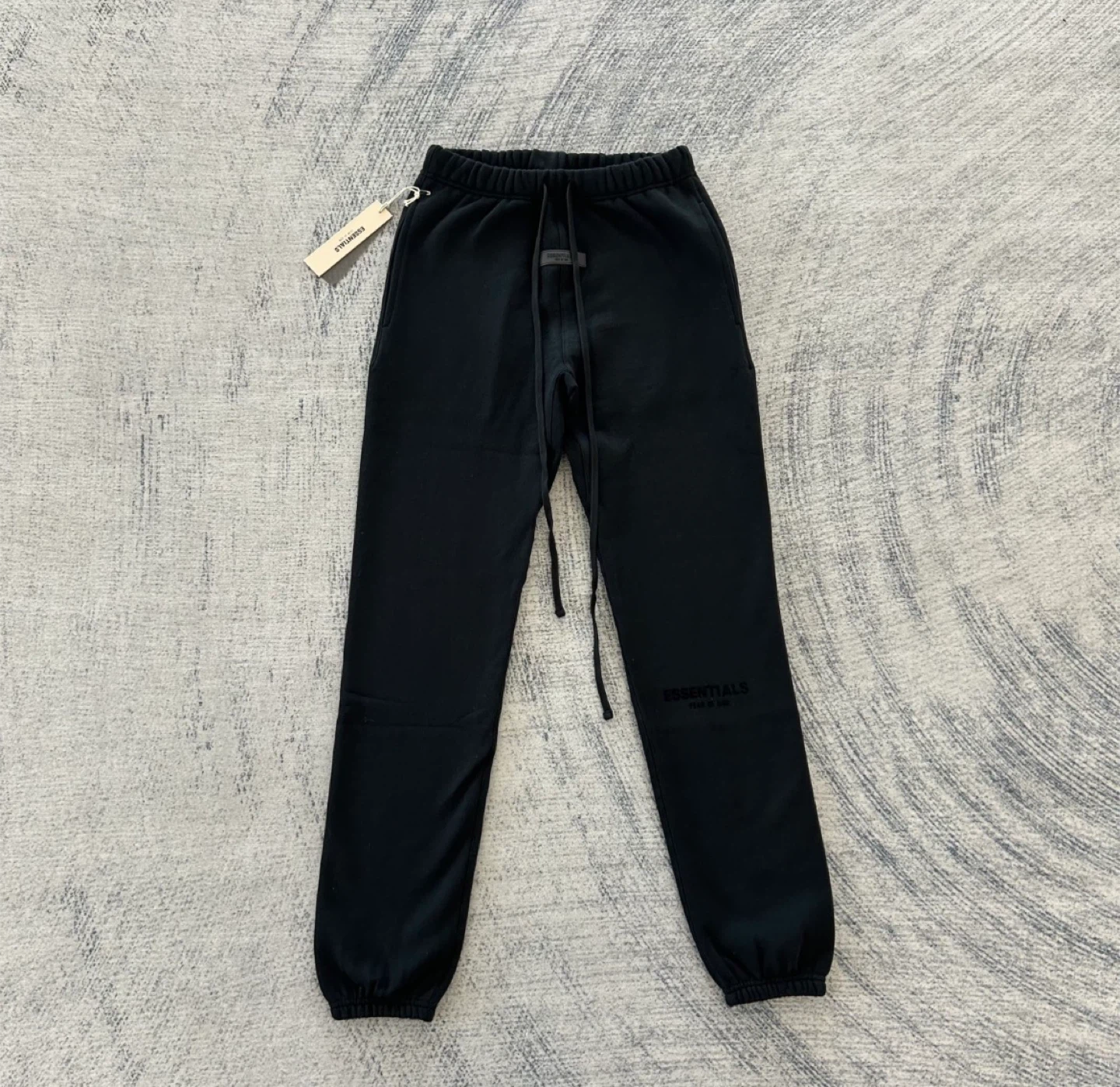Fear of God Essentials Hoodie and Sweatpants Set - photo 4