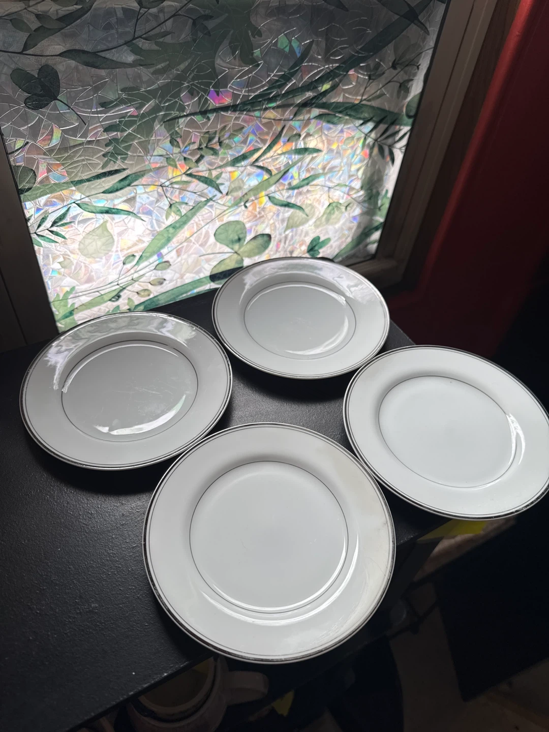 Set of 4 White Small Plates with Silver Rim