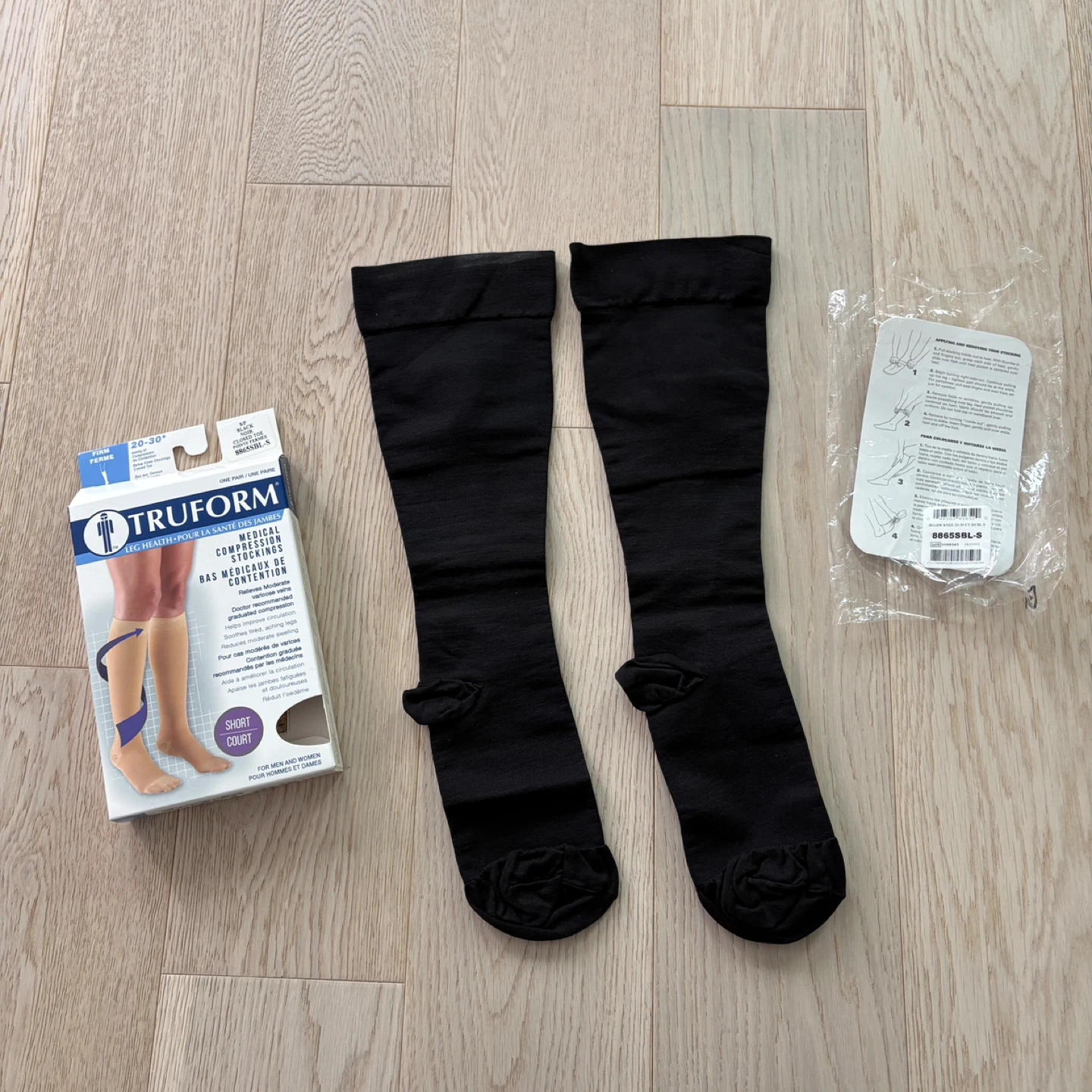 Truform Compression Socks - Size S, Black, Short - Open box - photo 4