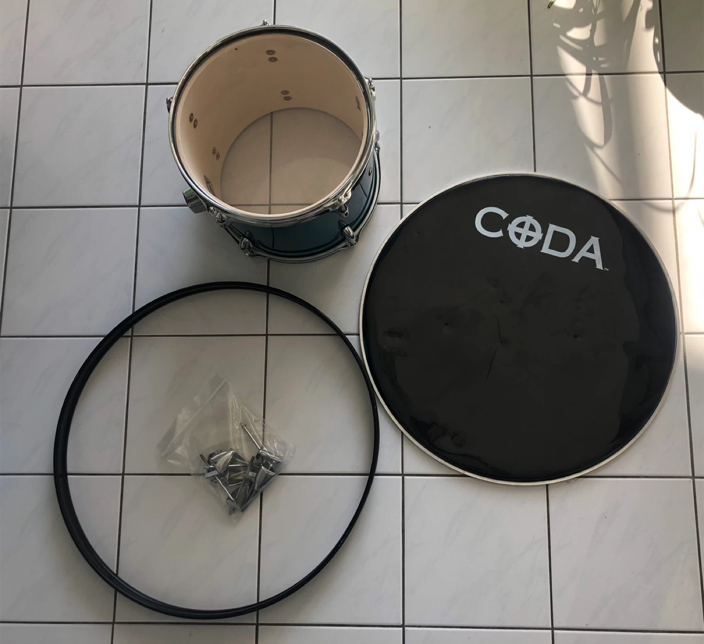 Drum set - like new! - photo 4