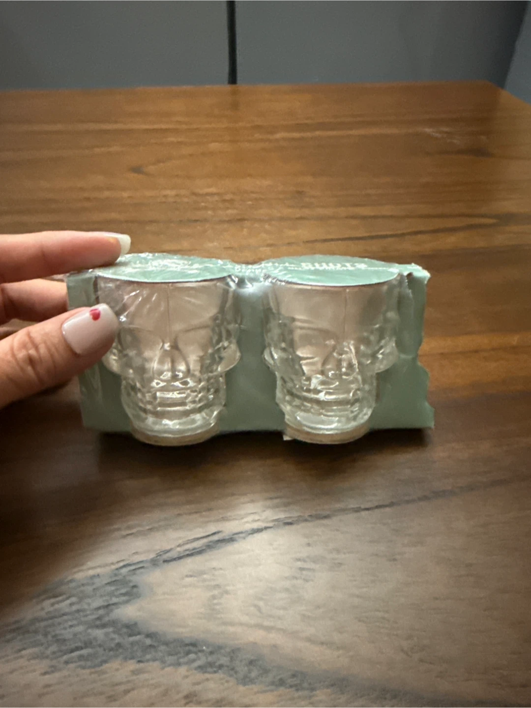 Skull Shot Glasses (Set of 2)