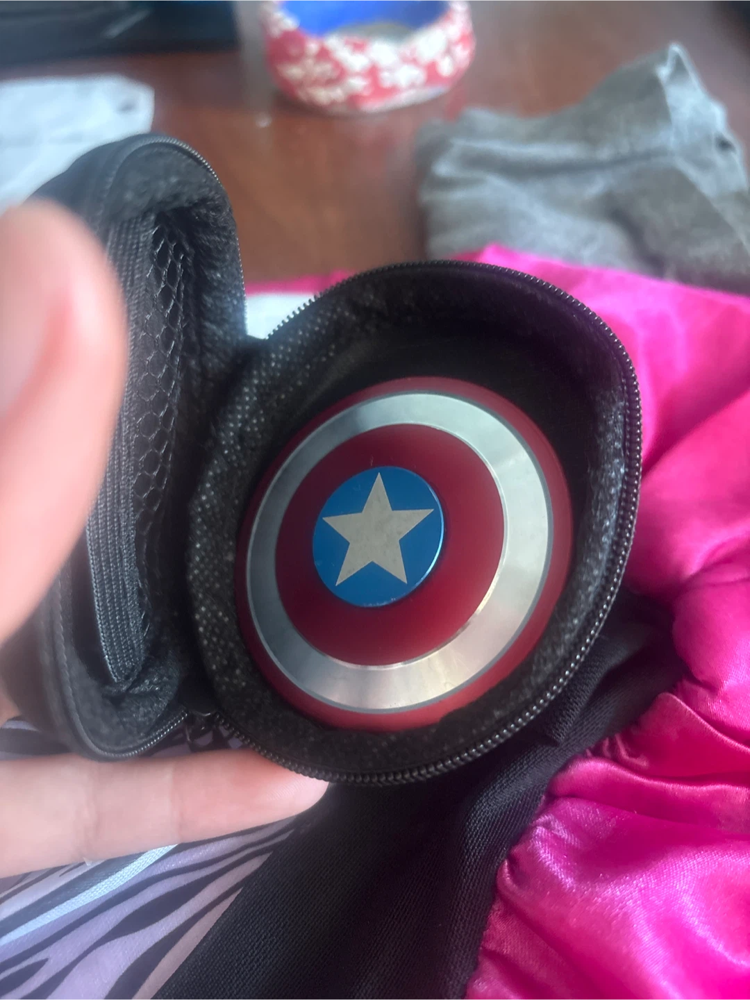 Captain America Shield Fidget Spinner with Case - photo 3