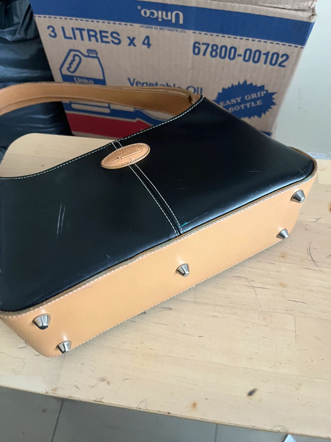 Y2K GIOVANNI Black & Tan Shoulder Bag - photo 2
