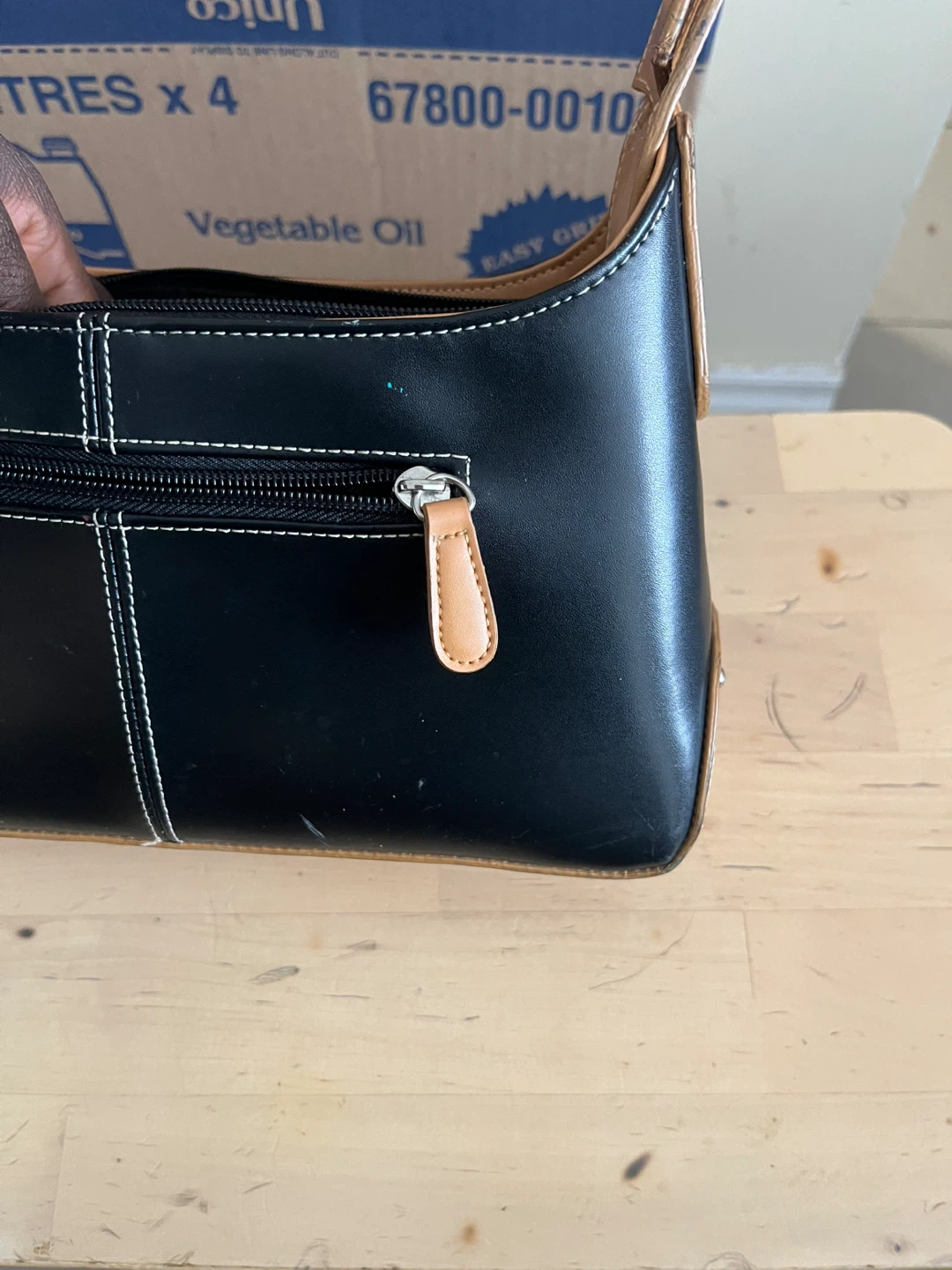 Y2K GIOVANNI Black & Tan Shoulder Bag - photo 5