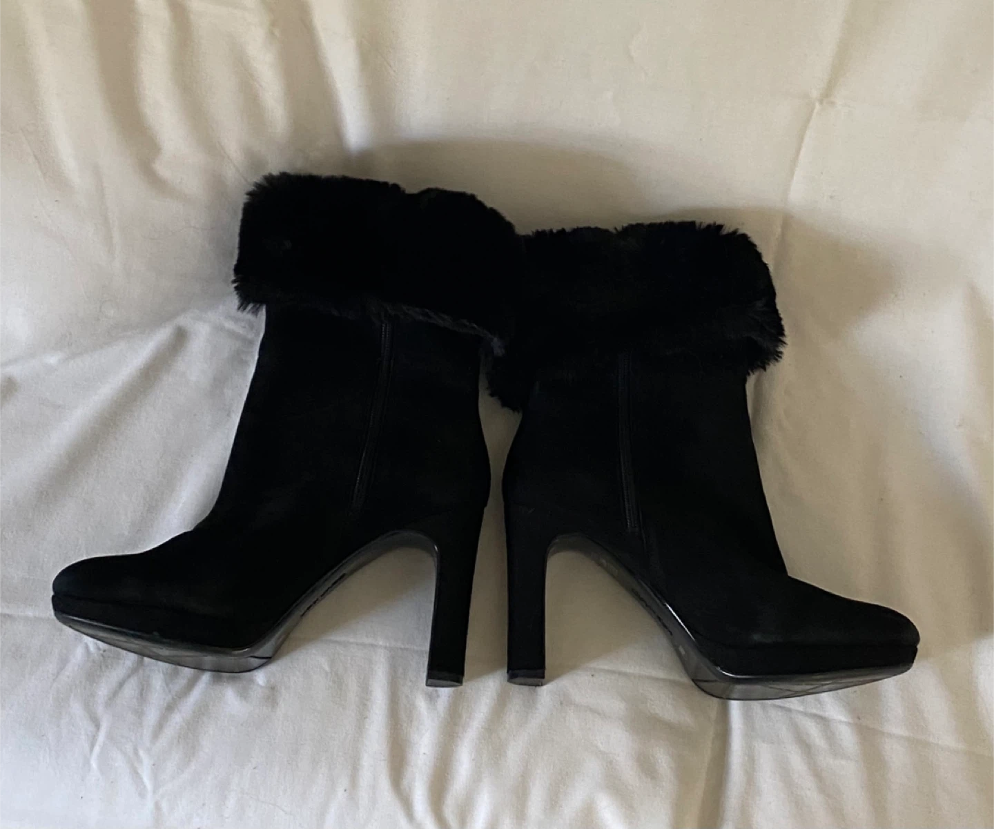 Calvin Klein Pebbles faux-fur Black Boots , Size 9 - photo 2