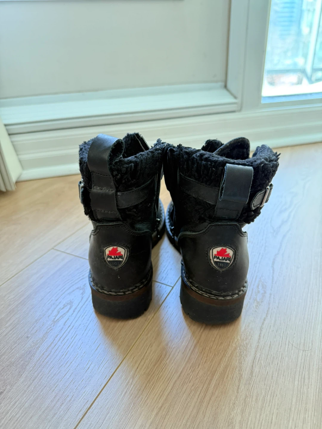 Pajar Black Fur-Lined Winter Boots - Size 7.5 - photo 3