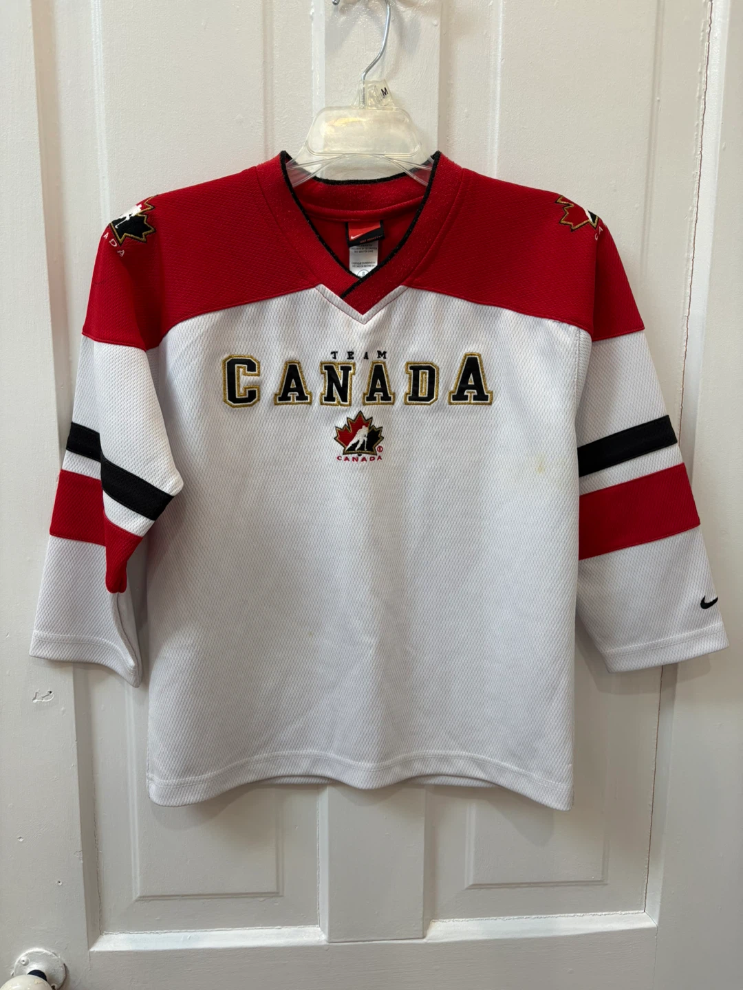 Nike Team Canada Hockey Jersey Youth Size 8