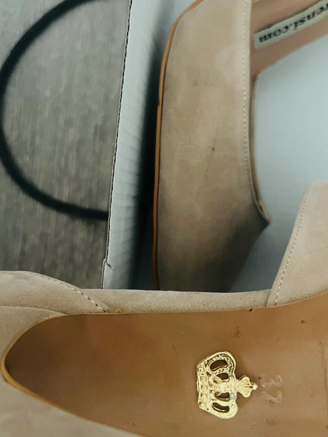 Elegant Nude Suede Pointed Heels - Gold Ankle Detail - Size 37 - photo 2