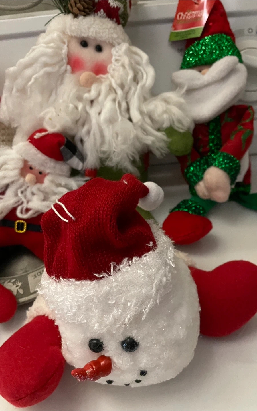 🏆Christmas Plush Figurines - Snowman & Santas - photo 2