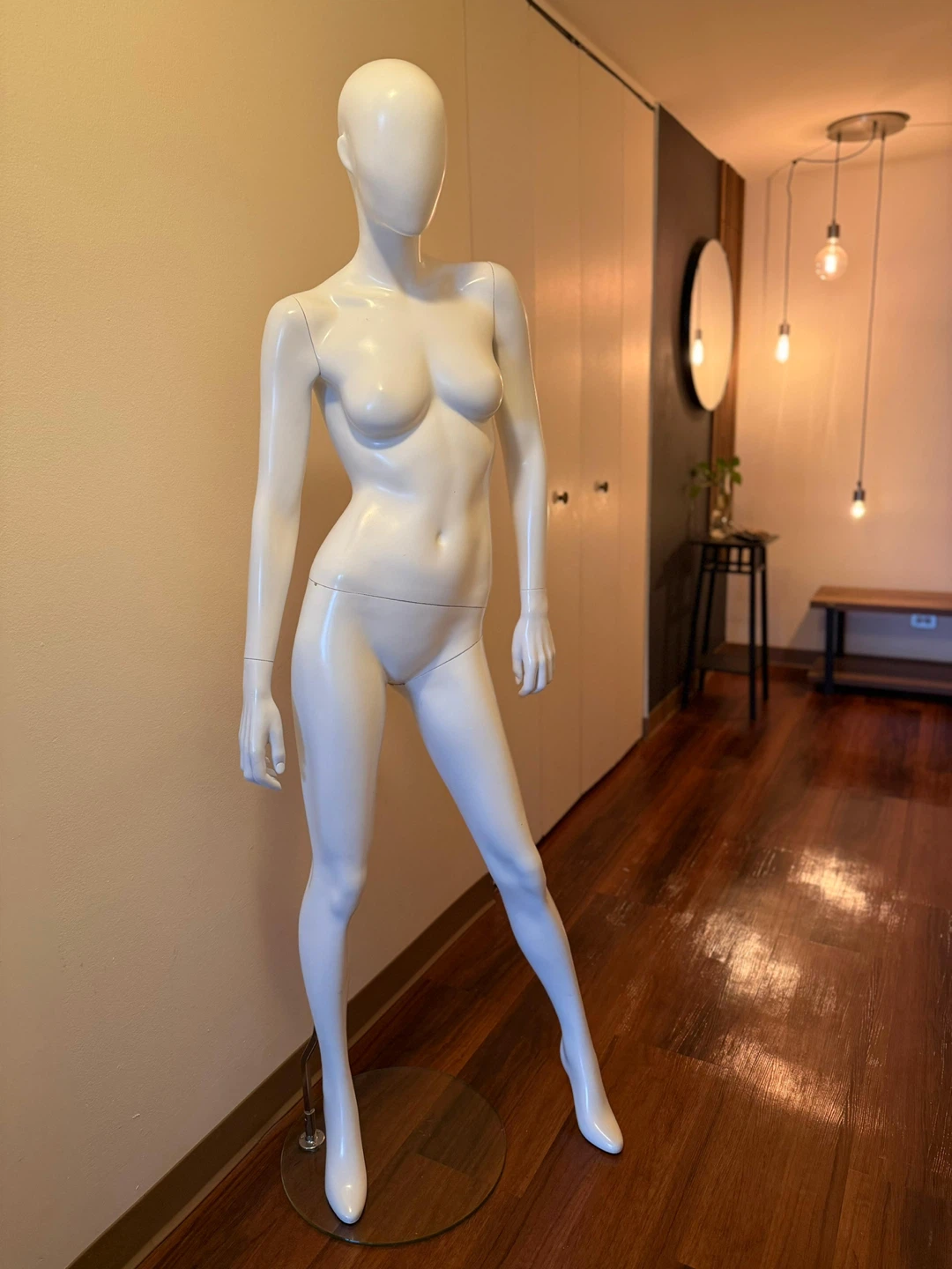 White Female Mannequin with Glass Base - photo 2