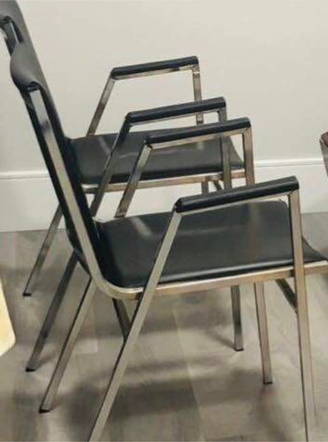 Chairs - photo 3