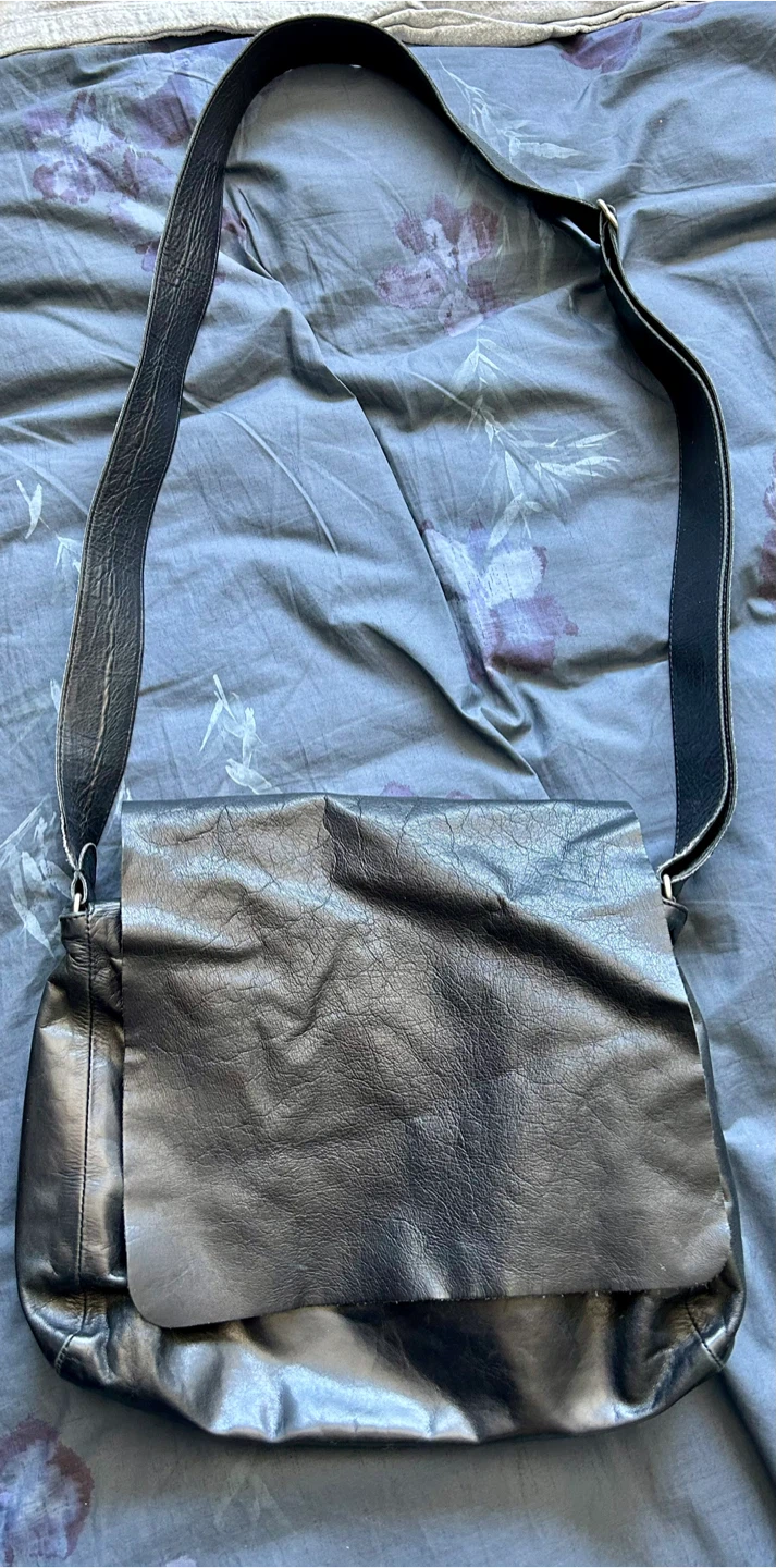 🏆MO851 Black Leather Messenger Bag - photo 2