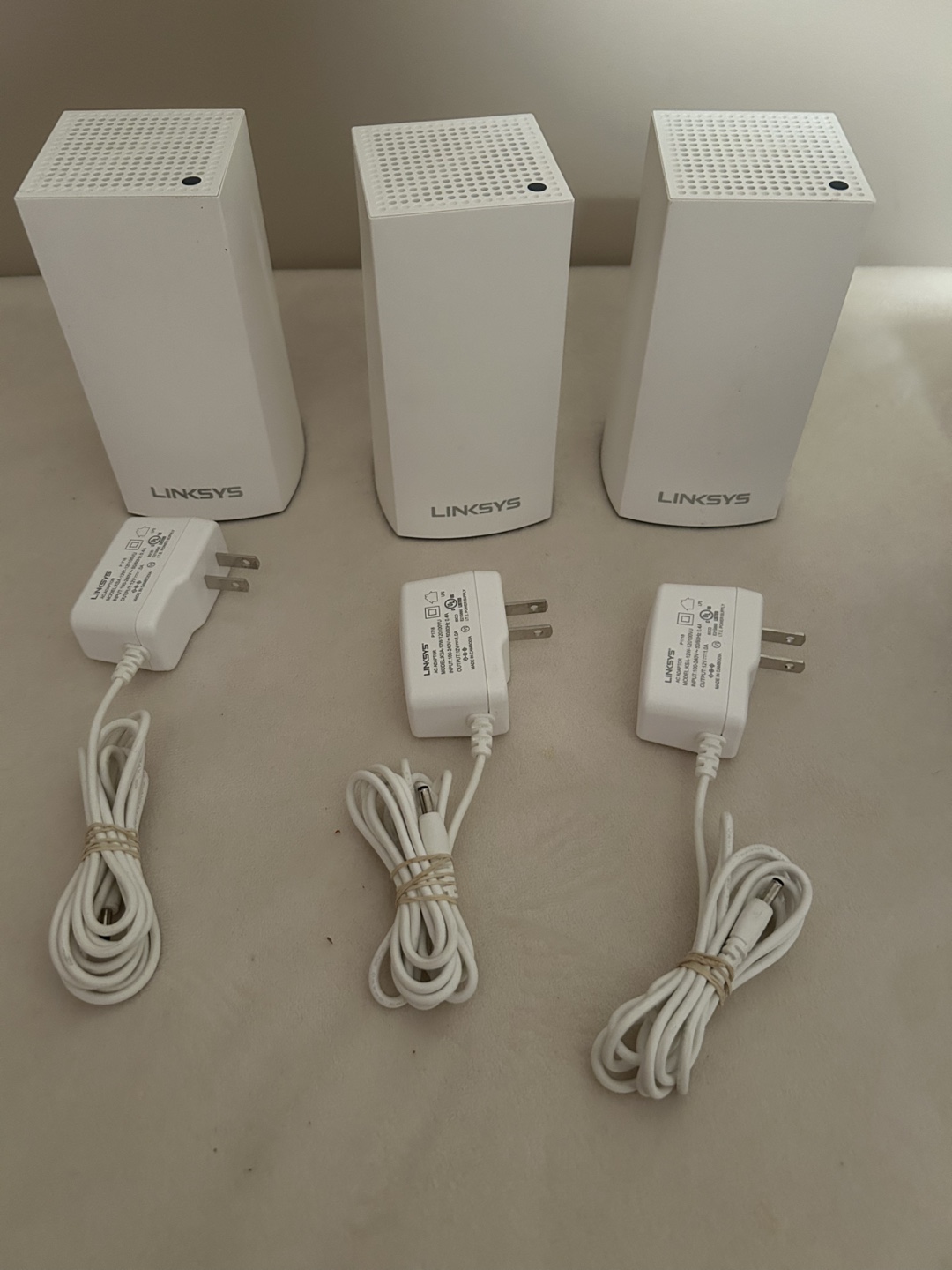 Linksys White Mesh WiFi Nodes (3-Pack) with Power Adapters