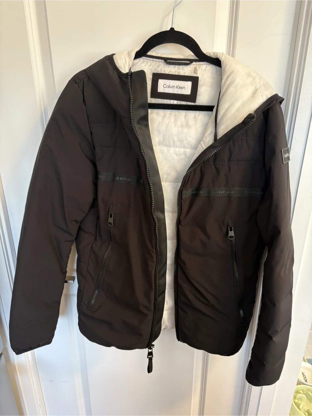 Calvin Klein Puffer Jackt Size S $30